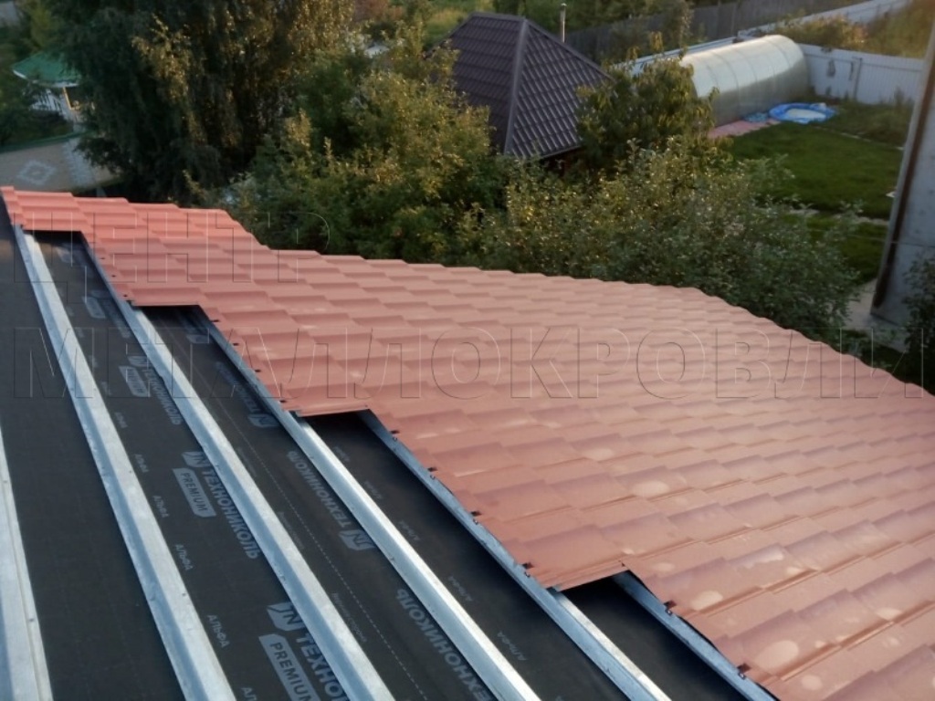 Металлочерепица Геркулес 8004 терракотовый Стальной Бархат от Центра Металлокровли в Нижнем Новгороде