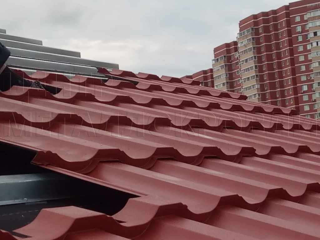 Металлочерепица Геркулес 8004 терракотовый Стальной Бархат от Центра Металлокровли в Нижнем Новгороде